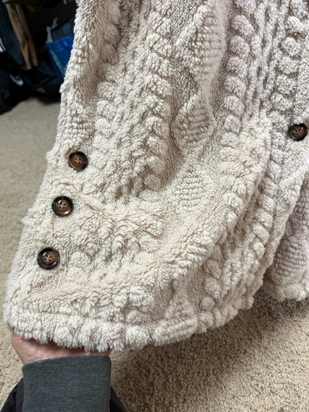 Cozy Shawl Collar Cable-Knit Plush Vest - Cream - Picture 5 of 8